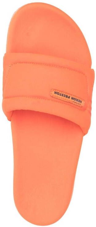 Heron Preston Slippers met logopatch Oranje