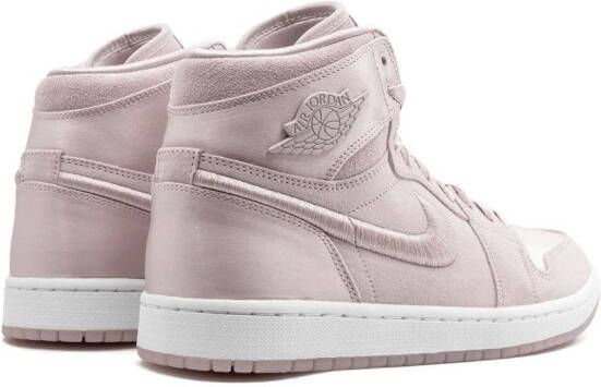 Jordan "Air 1 Retro Season of Her sneakers" Roze