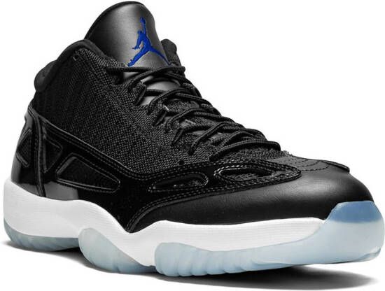 Jordan Air 11 Retro IE sneakers Zwart