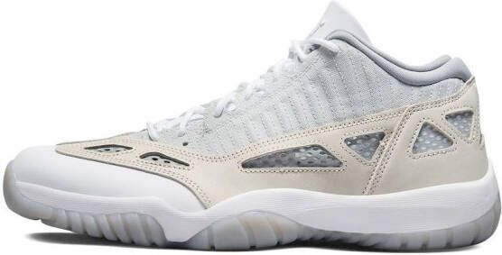 Jordan Air 11 Retro Low sneakers Beige