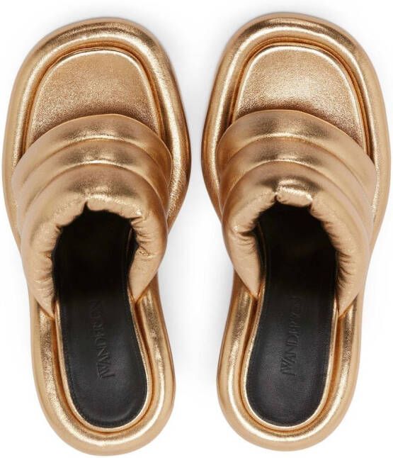 JW Anderson Bumper Tubular gewatteerde sandalen Goud