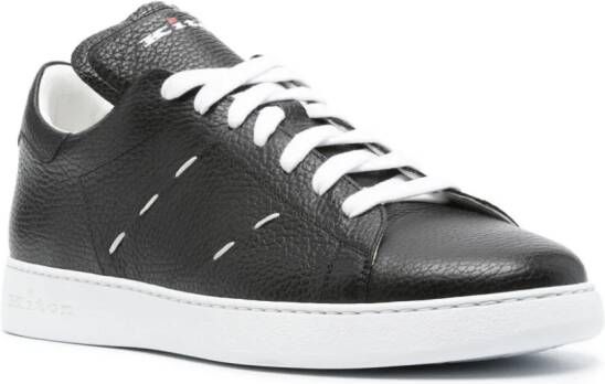 Kiton Leren sneakers met naad detail Zwart