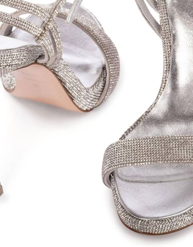 Le Silla Gwen leren sandalen verfraaid met stras Zilver