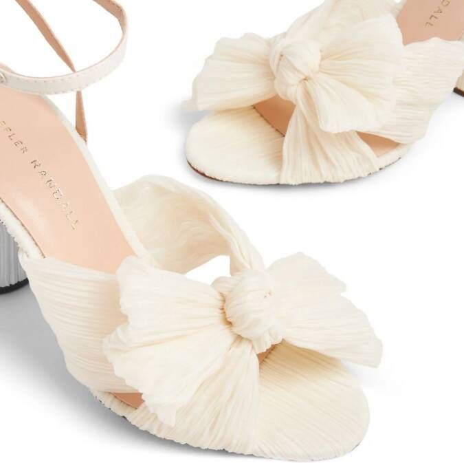 Loeffler Randall Camellia geplooide sandalen Beige