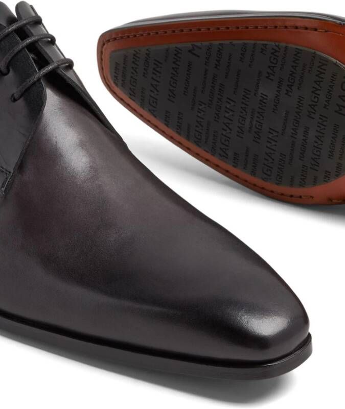 Magnanni Leren Oxford schoenen Bruin