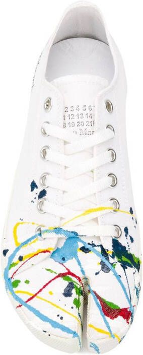 Maison Margiela Tabi sneakers met verfspatten Wit