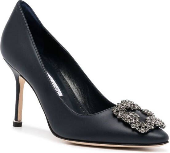 Manolo Blahnik Hangisi pumps met gesp Zwart