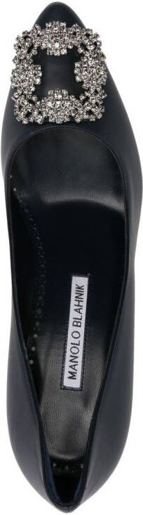 Manolo Blahnik Hangisi pumps met gesp Zwart