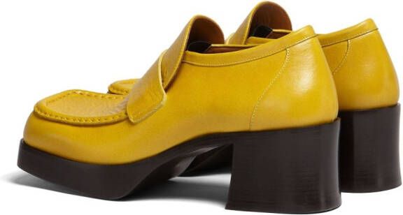 Marni Loafers met vierkante neus Geel