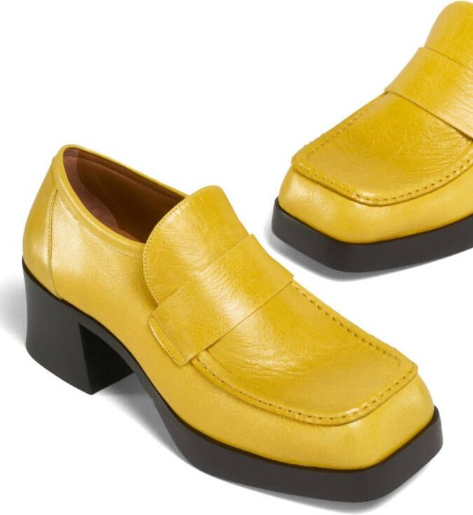 Marni Loafers met vierkante neus Geel