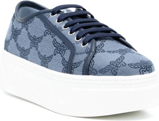 MCM Skyward sneakers met plateauzool Blauw