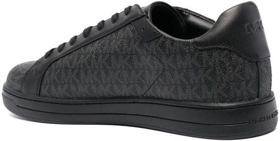 Michael Kors Sneakers met monogramprint Zwart