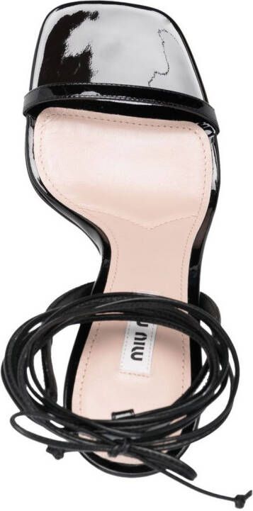 Miu Lakleren sandalen Zwart