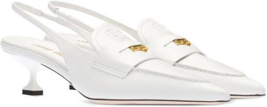 Miu Leren loafers Wit