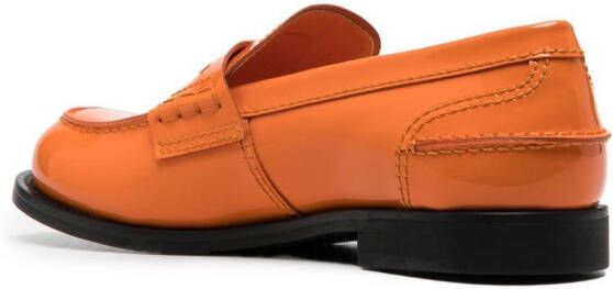 Miu Loafers met logoplakkaat Oranje