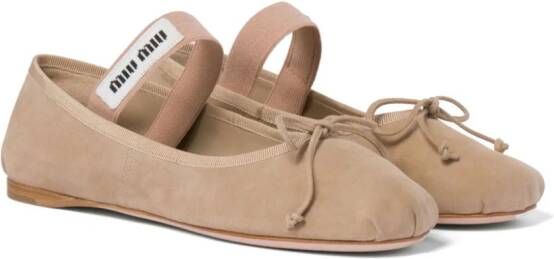 Miu Suède ballerina's Beige