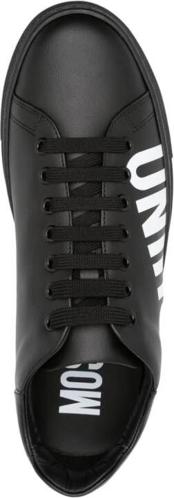 Moschino Leren sneakers Zwart