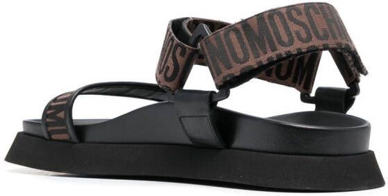 Moschino Sandalen met logo jacquard Bruin