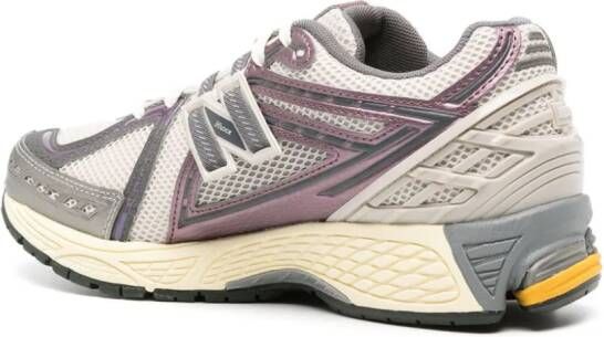 New Balance Sneakers met mesh Beige