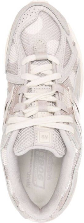 New Balance 1906R sneakers met mesh Beige