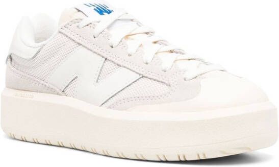 New Balance CT302 sneakers met chunky zool Beige