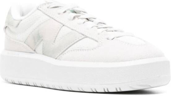 New Balance CT302 suède sneakers Wit