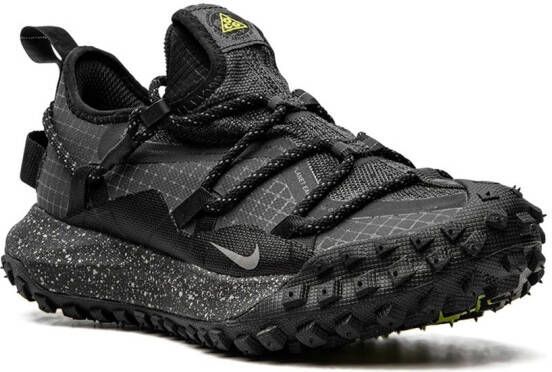 Nike ACG Mountain Fly Gore-Tex sneakers Grijs