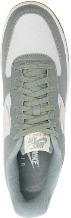 Nike Air Force 1 '07 sneakers Groen