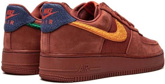 Nike "Air Force 1 Low La Familia sneakers" Rood