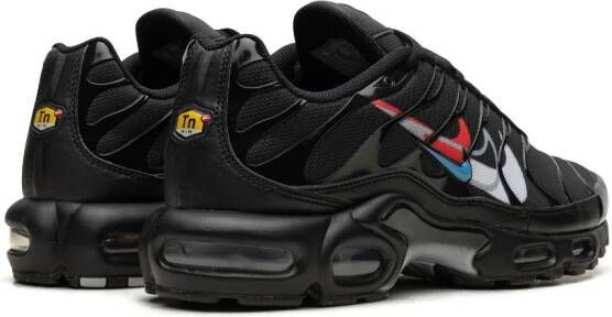 Nike Air Max Plus "Multi Swoosh Black Bright Crimson" sneakers Zwart