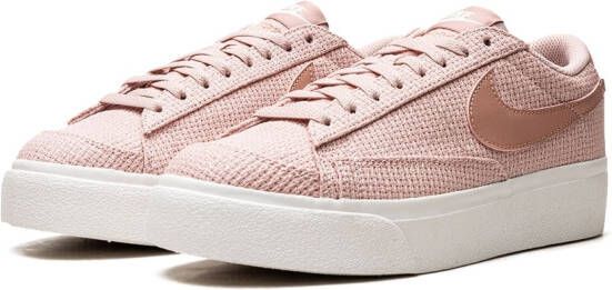 Nike Blazer Low Platform sneakers Roze