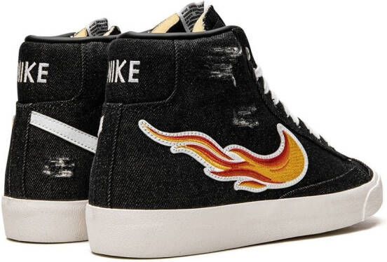 Nike "Blazer Mid '77 Cleveland Rocks sneakers " Zwart