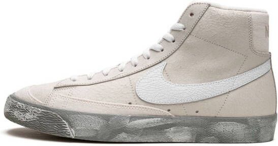 Nike "Blazer Mid '77 EMB Summit White sneakers" Wit