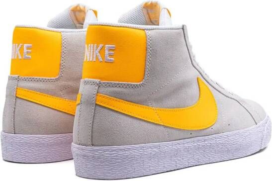 Nike "Blazer Mid Laser Orange sneakers" Wit