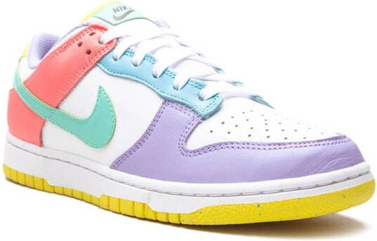 Nike "Dunk Low SE Easter sneakers" Wit