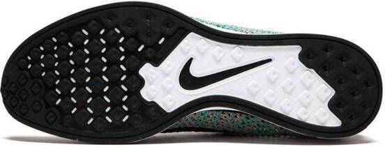 Nike Flyknit Racer sneakers Groen