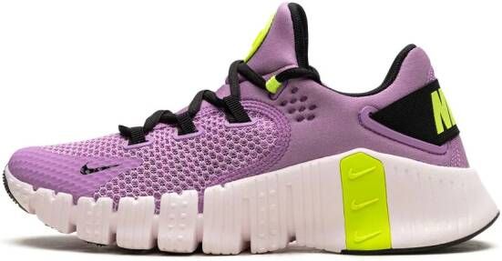 Nike "Free Metcon 4 Fuchsia sneakers" Roze