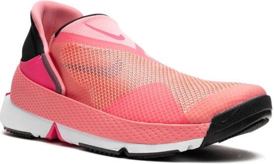 Nike "Go FlyEase Pink Gaze sneakers" Roze