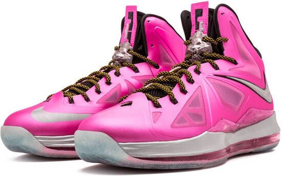 Nike Lebron 10 Kay Yow PE sneakers Roze