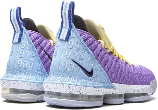 Nike LeBron 16 sneakers Paars