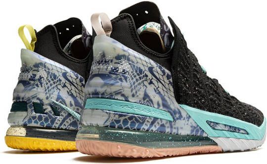 Nike LeBron 18 high-top sneakers Zwart