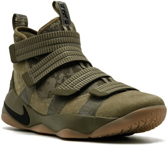 Nike LeBron Soldier 11 SFG sneakers Groen