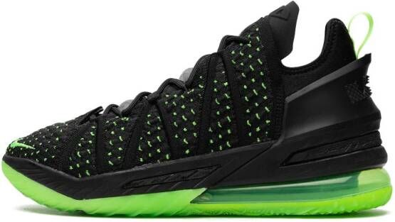 Nike "Lebron XVIII Electric Green sneakers" Zwart