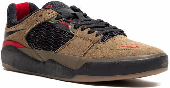 Nike SB Ishod low-top sneakers Bruin