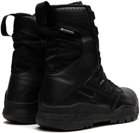 Nike "SFB Field 2 8 GTX Gore Tex Triple Black laarzen" Zwart