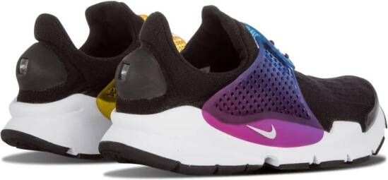 Nike "Sock Dart SP Be True sneakers" Zwart