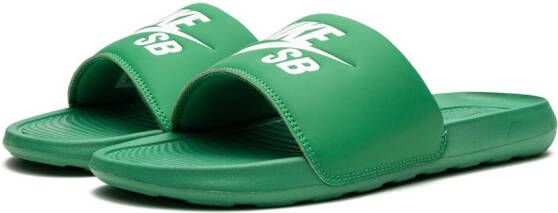 Nike Victori One slippers Groen