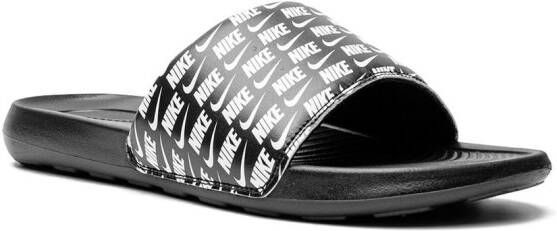 Nike Victori One slippers met logoprint Zwart