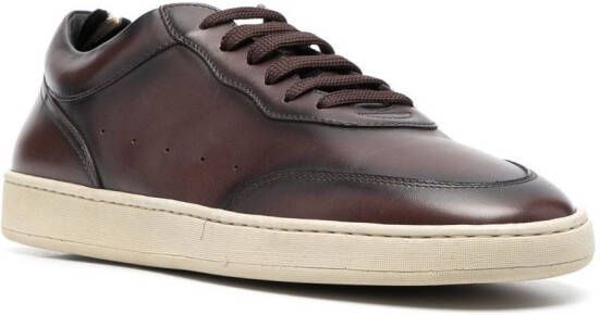 Officine Creative Sneakers met logoprint Bruin