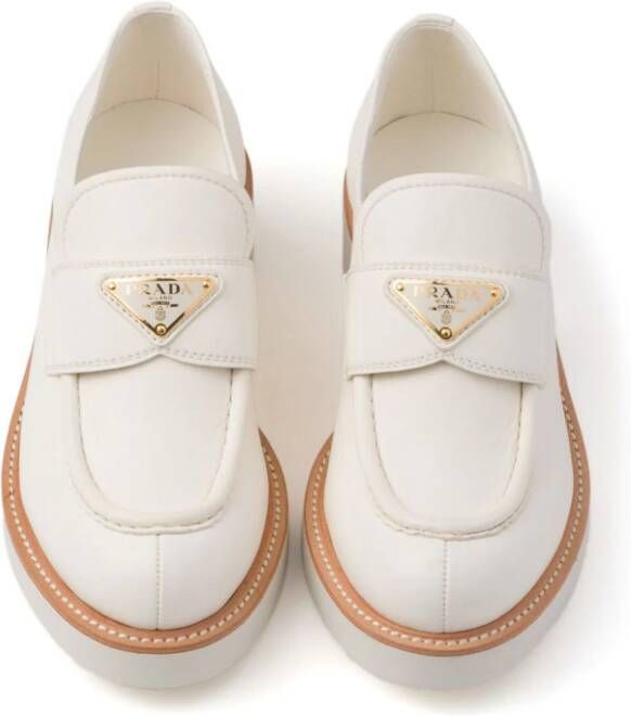 Prada Leren loafers Wit